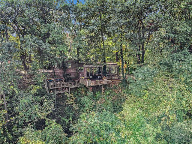 1 Skyline Drive, Portage, IN 46368