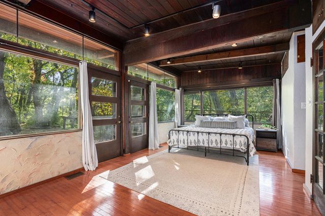 1 Skyline Drive, Portage, IN 46368