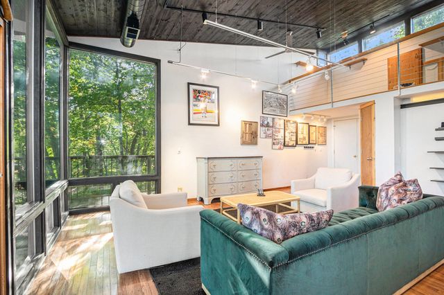 1 Skyline Drive, Portage, IN 46368