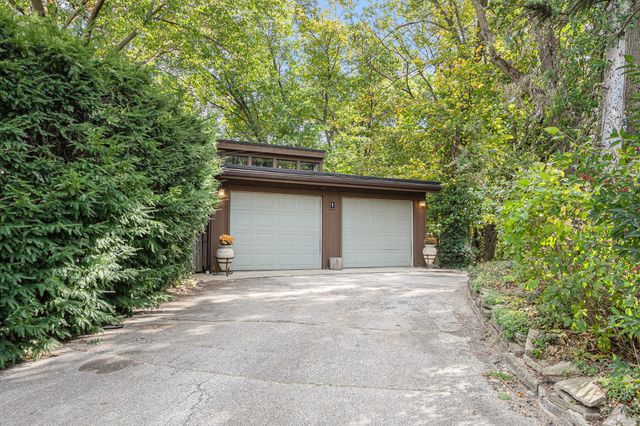 1 Skyline Drive, Portage, IN 46368