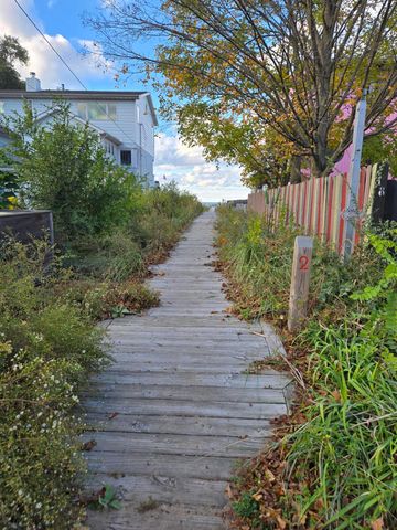 1 Skyline Drive, Portage, IN 46368