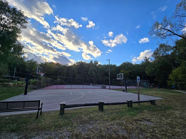 1 Skyline Drive, Portage, IN 46368