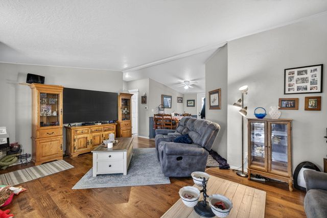 12916 SW Wheat Grass Road, Terrebonne, OR 97760