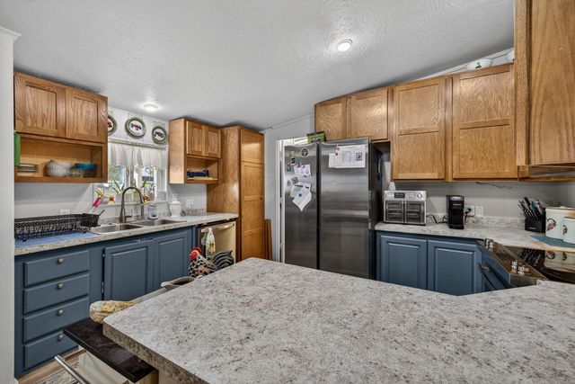 12916 SW Wheat Grass Road, Terrebonne, OR 97760