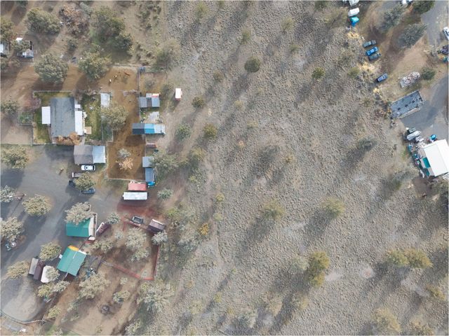 12916 SW Wheat Grass Road, Terrebonne, OR 97760