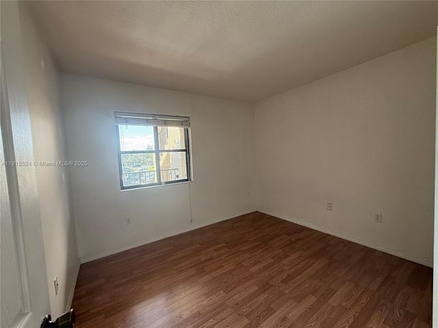 22901 SW 88th Pl 205, Cutler Bay, FL 33190