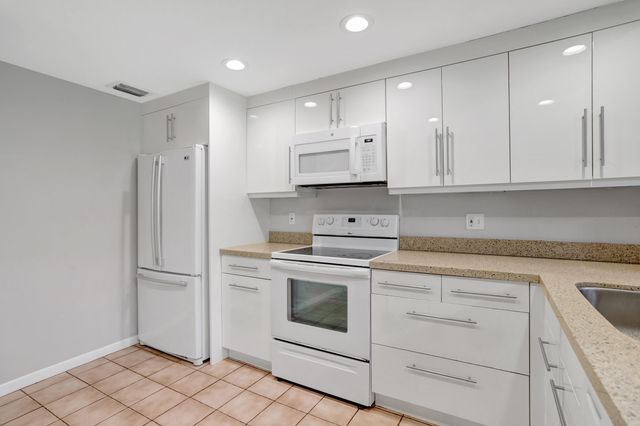 22312 WHISTLING PINES Lane, Boca Raton, FL 33428