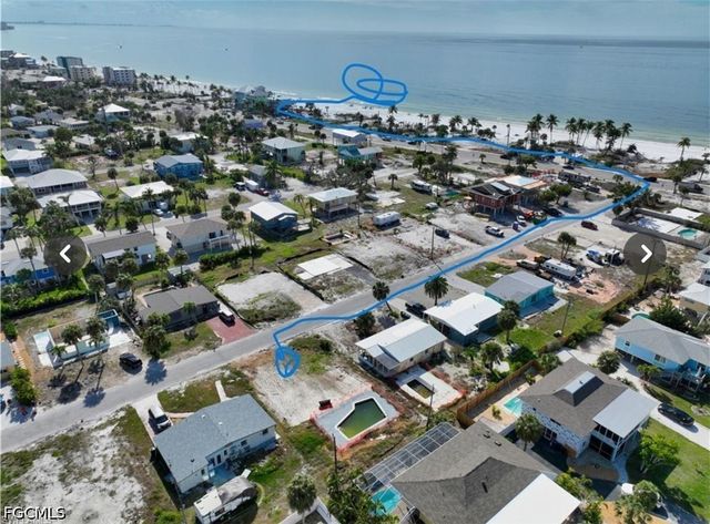 131 Eucalyptus CT, Fort Myers Beach, FL 33931