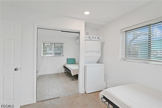 131 Eucalyptus CT, Fort Myers Beach, FL 33931