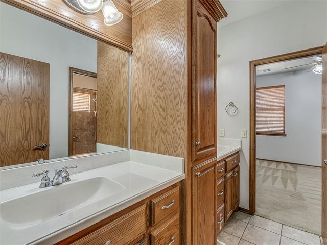 490 Daniel Lee Drive, Choctaw, OK 73020