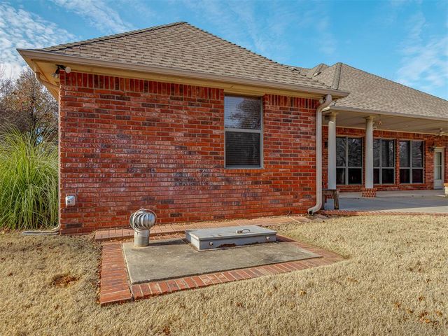 490 Daniel Lee Drive, Choctaw, OK 73020