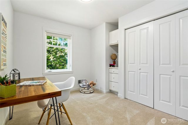 1406 218th Avenue NE, Sammamish, WA 98074