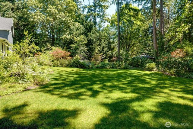 1406 218th Avenue NE, Sammamish, WA 98074