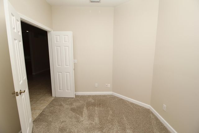 523 Gardendale Circle SE, Palm Bay, FL 32909