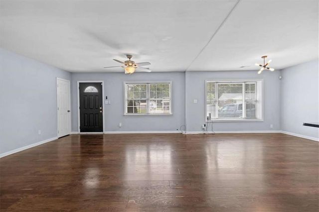 255 Hummingbird Way, Riverdale, GA 30274