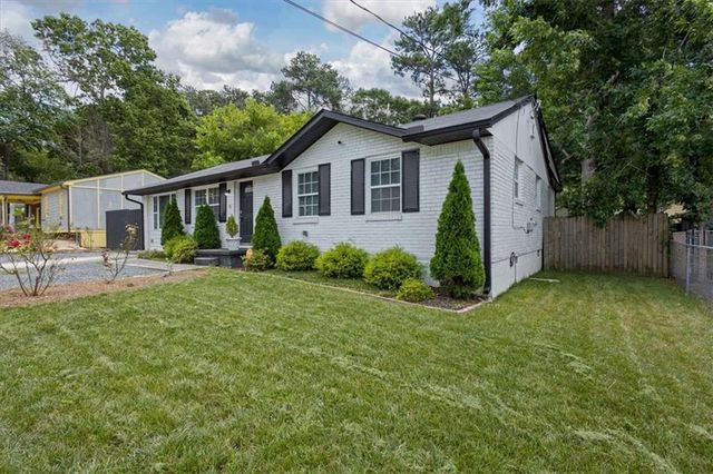 255 Hummingbird Way, Riverdale, GA 30274