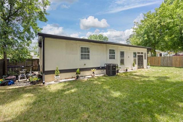 255 Hummingbird Way, Riverdale, GA 30274