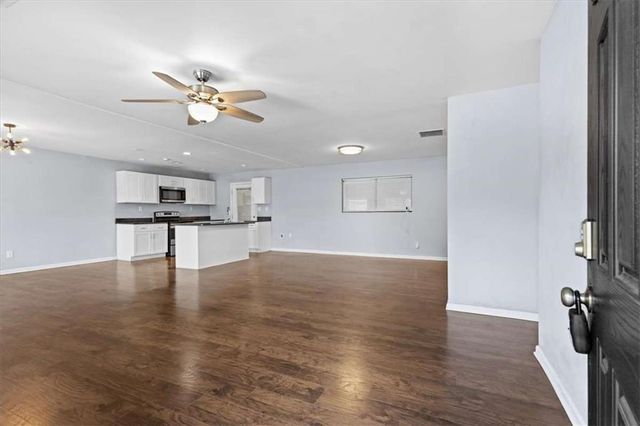 255 Hummingbird Way, Riverdale, GA 30274