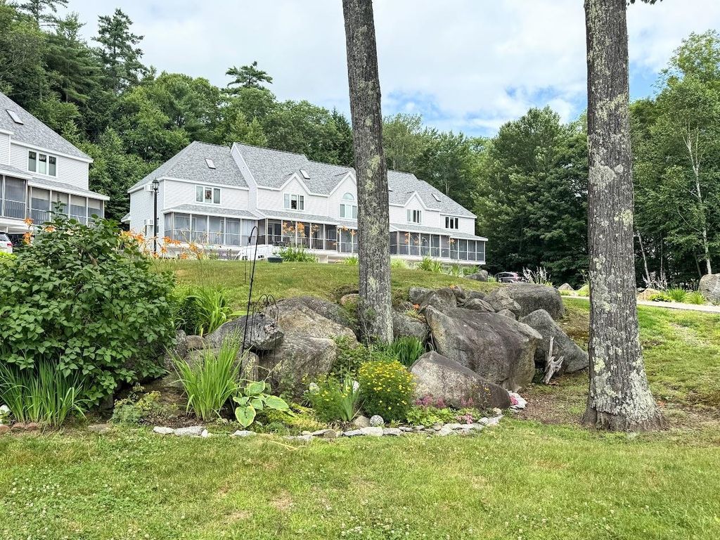 62 Collins Landing Rd Unit 56, Weare, NH 03281