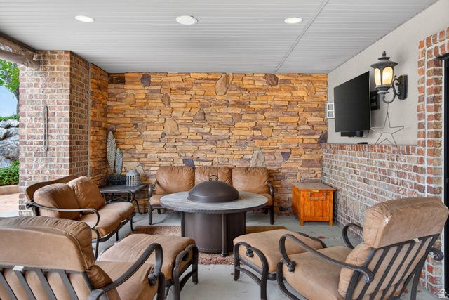 690 E HIGH RIDGE DR, Alpine, UT 84004