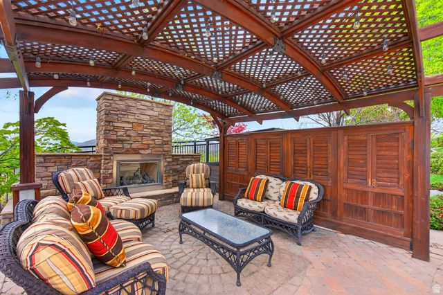 690 E HIGH RIDGE DR, Alpine, UT 84004