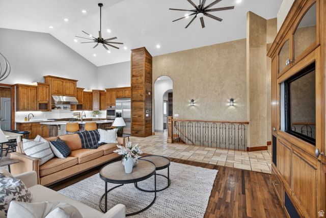 690 E HIGH RIDGE DR, Alpine, UT 84004