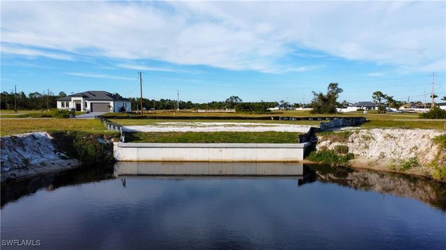 3936 NW 40th TER, Cape Coral, FL 33993