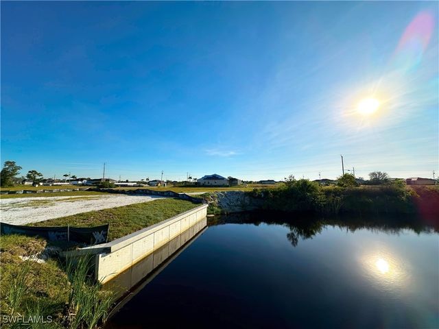 3936 NW 40th TER, Cape Coral, FL 33993