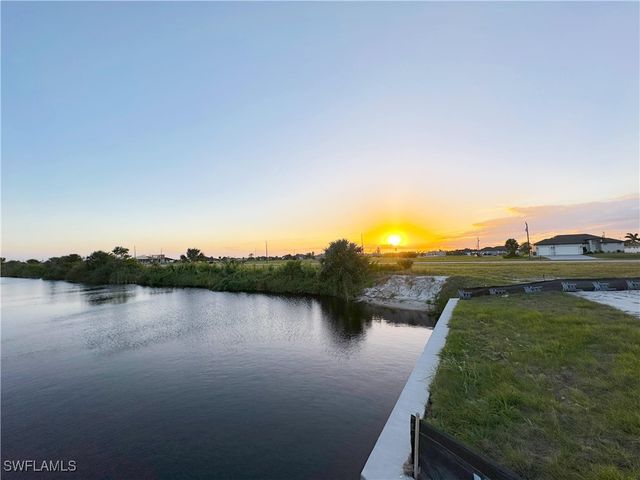 3936 NW 40th TER, Cape Coral, FL 33993
