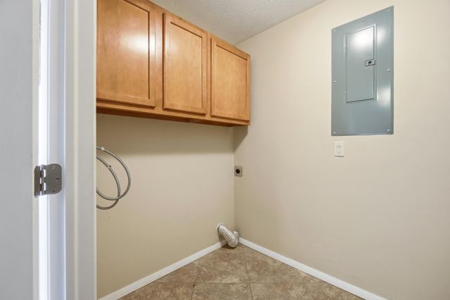 139 Miramar Drive 139 Miramar Drive, Enon, OH 45323