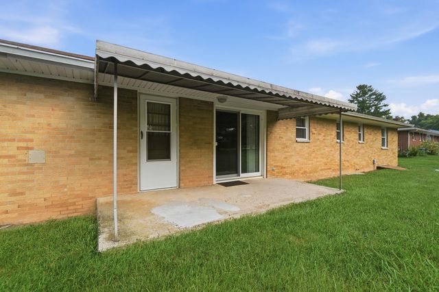 139 Miramar Drive 139 Miramar Drive, Enon, OH 45323