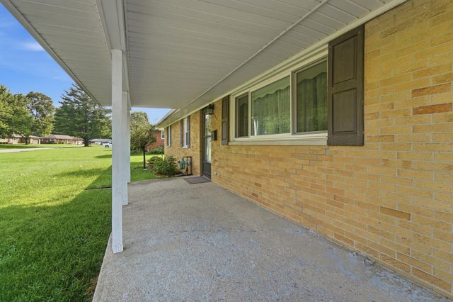 139 Miramar Drive 139 Miramar Drive, Enon, OH 45323