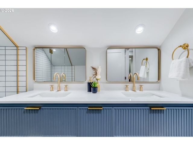 4711 Ne 31ST Ave, Portland, OR 97211