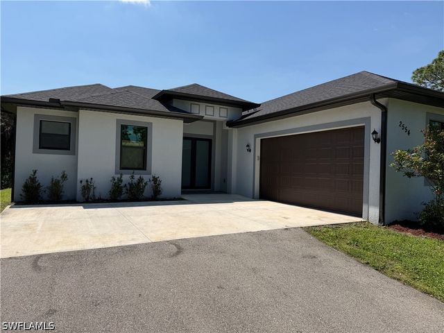 2554 62nd AVE NE, Naples, FL 34120