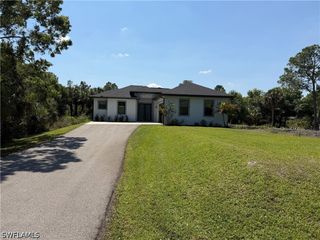 2554 62nd AVE NE, Naples, FL 34120
