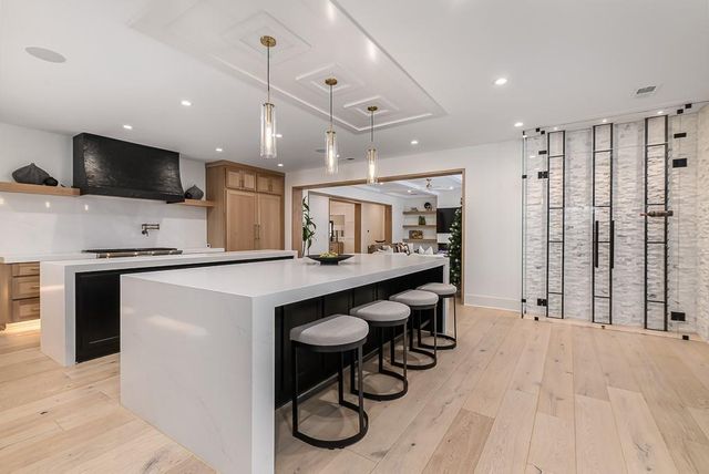 23054 Mclouth Road, Tonganoxie, KS 66086