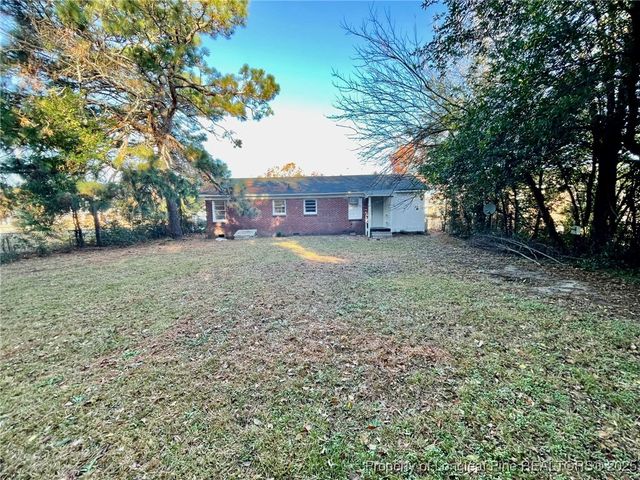 502 Spring Avenue, Spring Lake, NC 28390