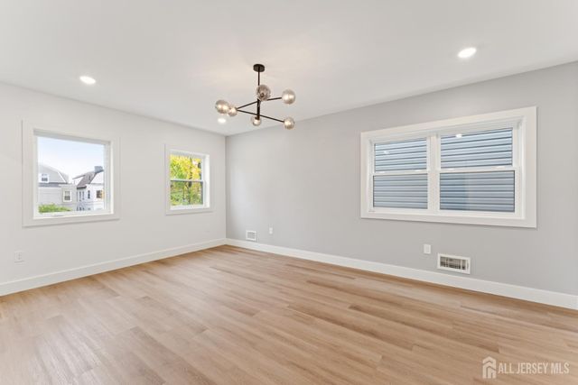 84 Hollywood Avenue 1, East Orange, NJ 07018