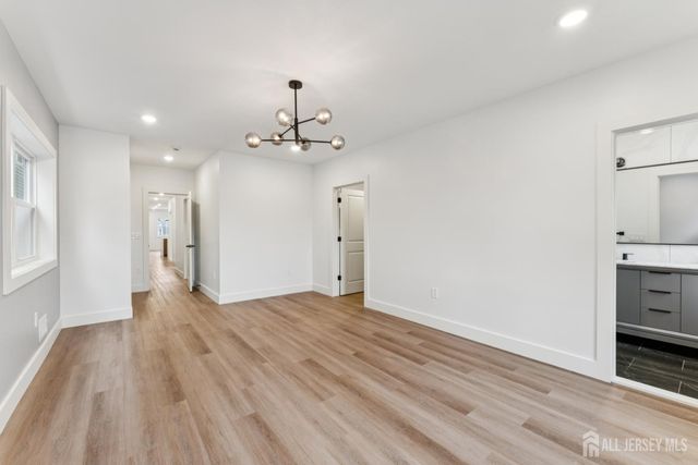 84 Hollywood Avenue 1, East Orange, NJ 07018