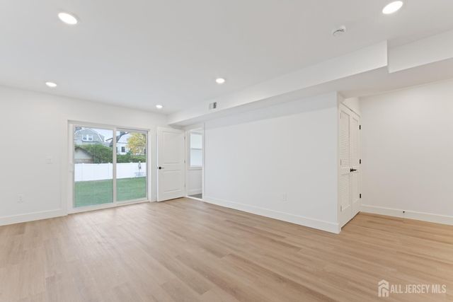 84 Hollywood Avenue 1, East Orange, NJ 07018