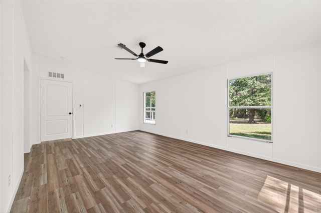 24500 Country Oaks Boulevard, Montgomery, TX 77316