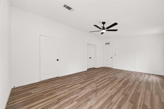 24500 Country Oaks Boulevard, Montgomery, TX 77316