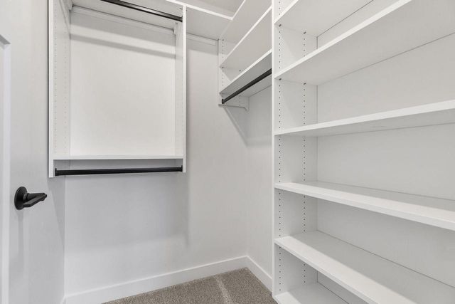 W5621 TONYS WAY, Appleton, WI 54915