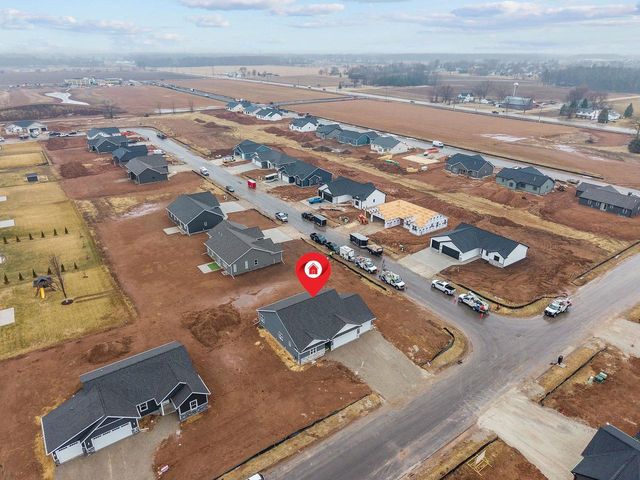 W5621 TONYS WAY, Appleton, WI 54915