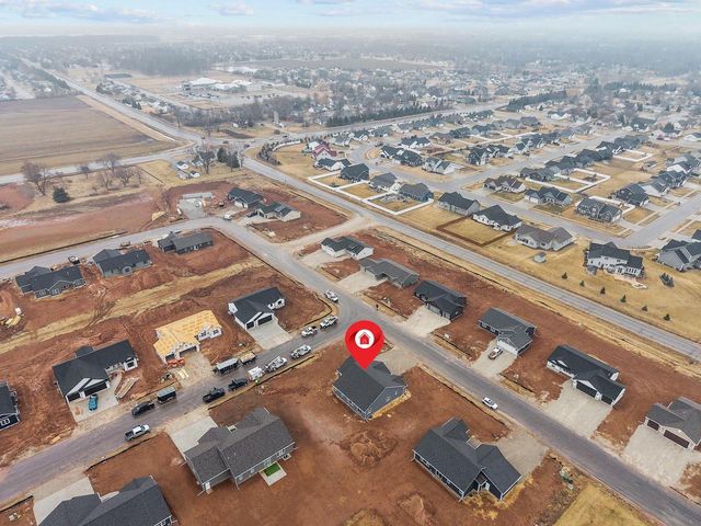 W5621 TONYS WAY, Appleton, WI 54915