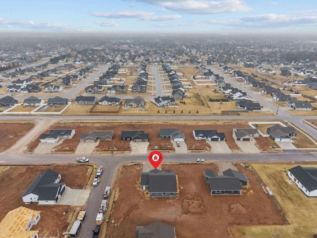 W5621 TONYS WAY, Appleton, WI 54915