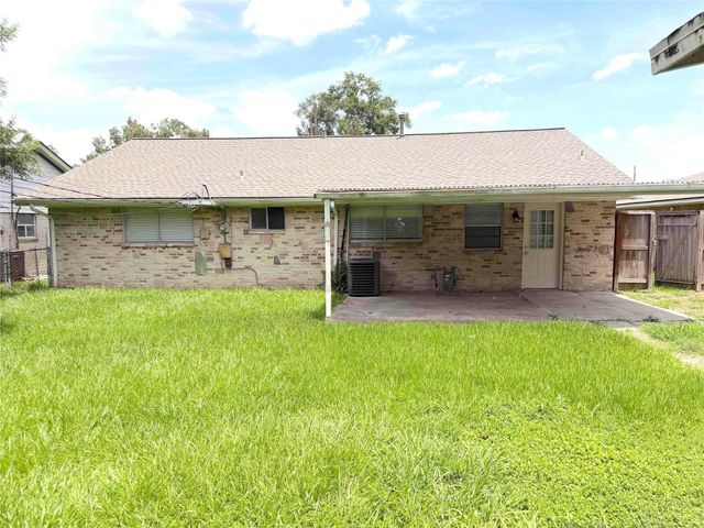 534 Glenvale Drive, Houston, TX 77060