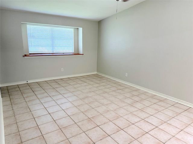 534 Glenvale Drive, Houston, TX 77060