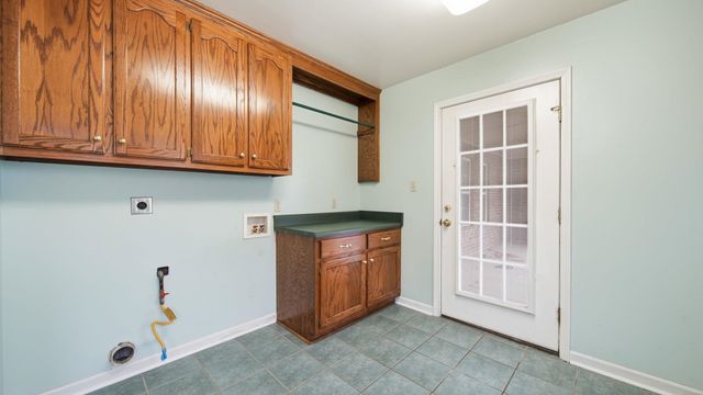 358 PHILLIPS RD, Brighton, TN 38011