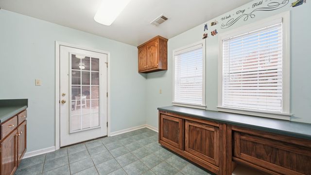 358 PHILLIPS RD, Brighton, TN 38011